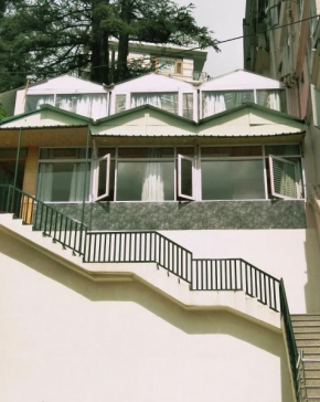 Hotel Lords Regency, Simla